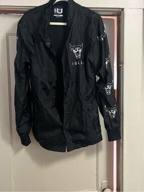 NBA Chicago Bulls Black Coach Jacket with White Logos
